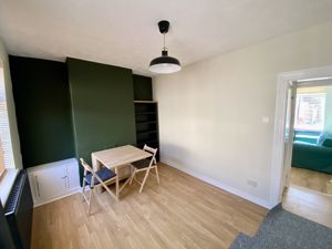 Dining Room- click for photo gallery